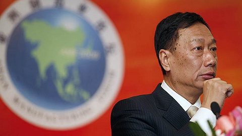 【经济观察报】代工教父郭台铭的焦虑症:鸿海内忧外患 亟待转型