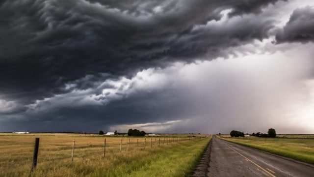 Severe Weather Threat Looms Over Central Oklahoma as Storms Unfold | kartu game, main qq online terp