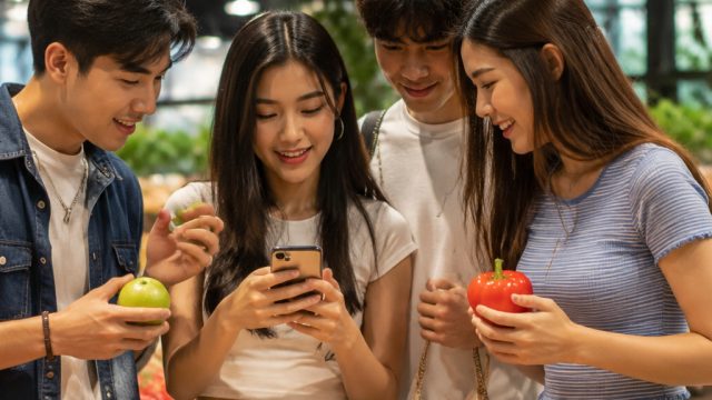 Gen Z's Impact on Fr